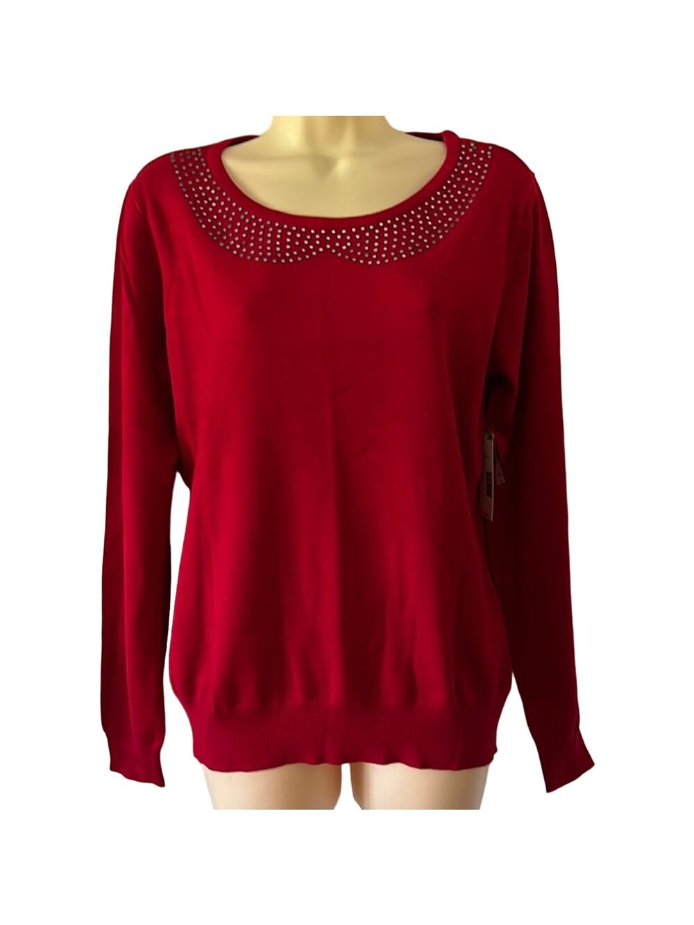 Covington Red Pullover Sweater with Rhinestone Collar Design Woman size large
